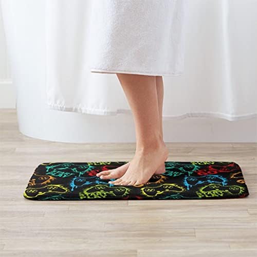 MZERSE Quick Dry Bath Mat with Cool Pattern