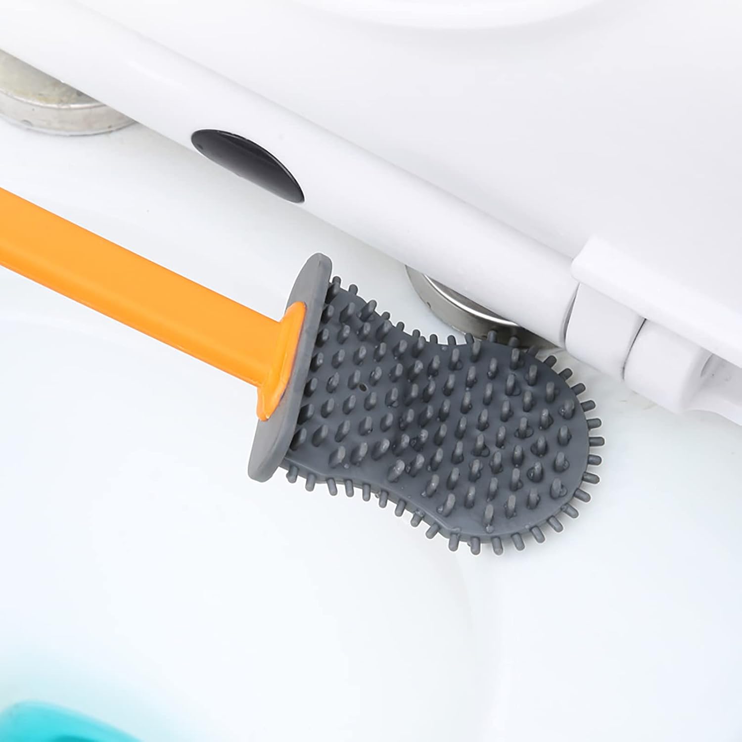VEAREAR Shell Shaped Toilet Bowl Brush with Holder 1