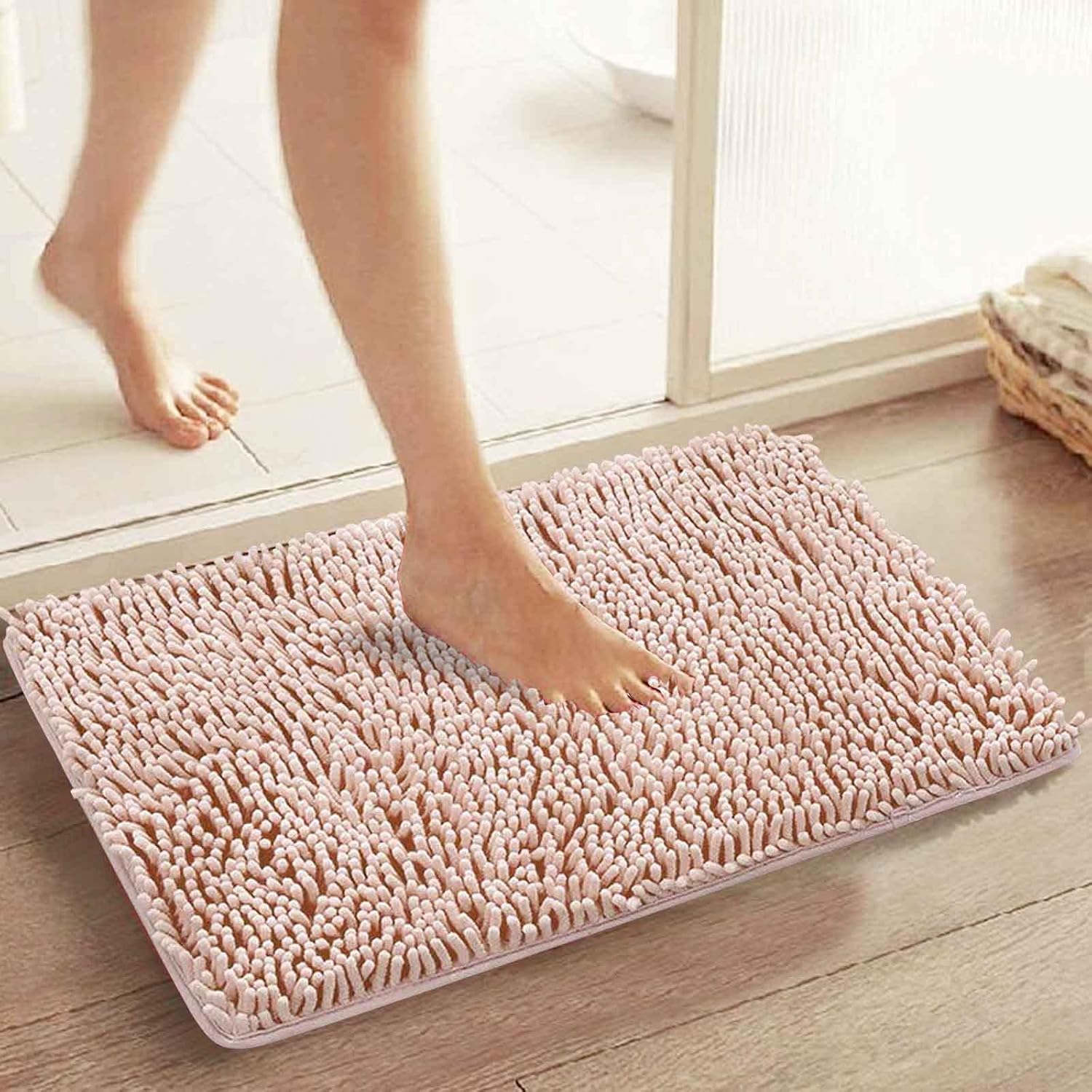 Scceatti Non Slip Bath Mat - Soft Furry Absorbent Kitchen Rug