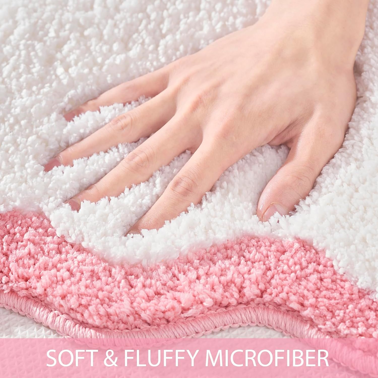 White Bath Mat with Pink Scalloped Edge 30x20