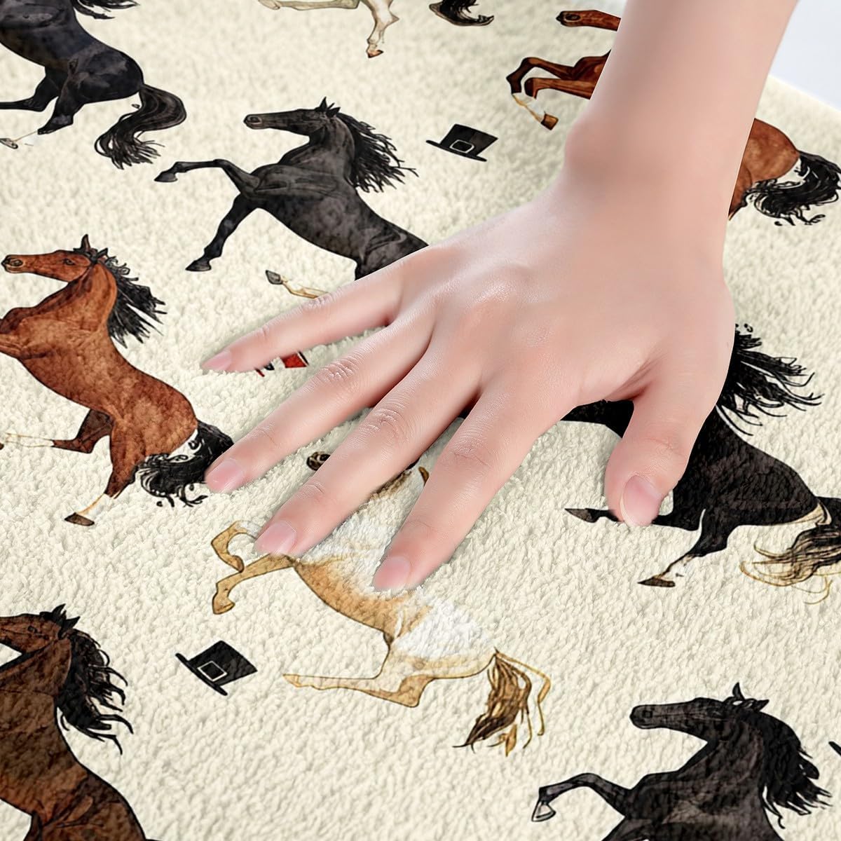 Feelyou 16x24 Inch Galloping Horse Bath Rug