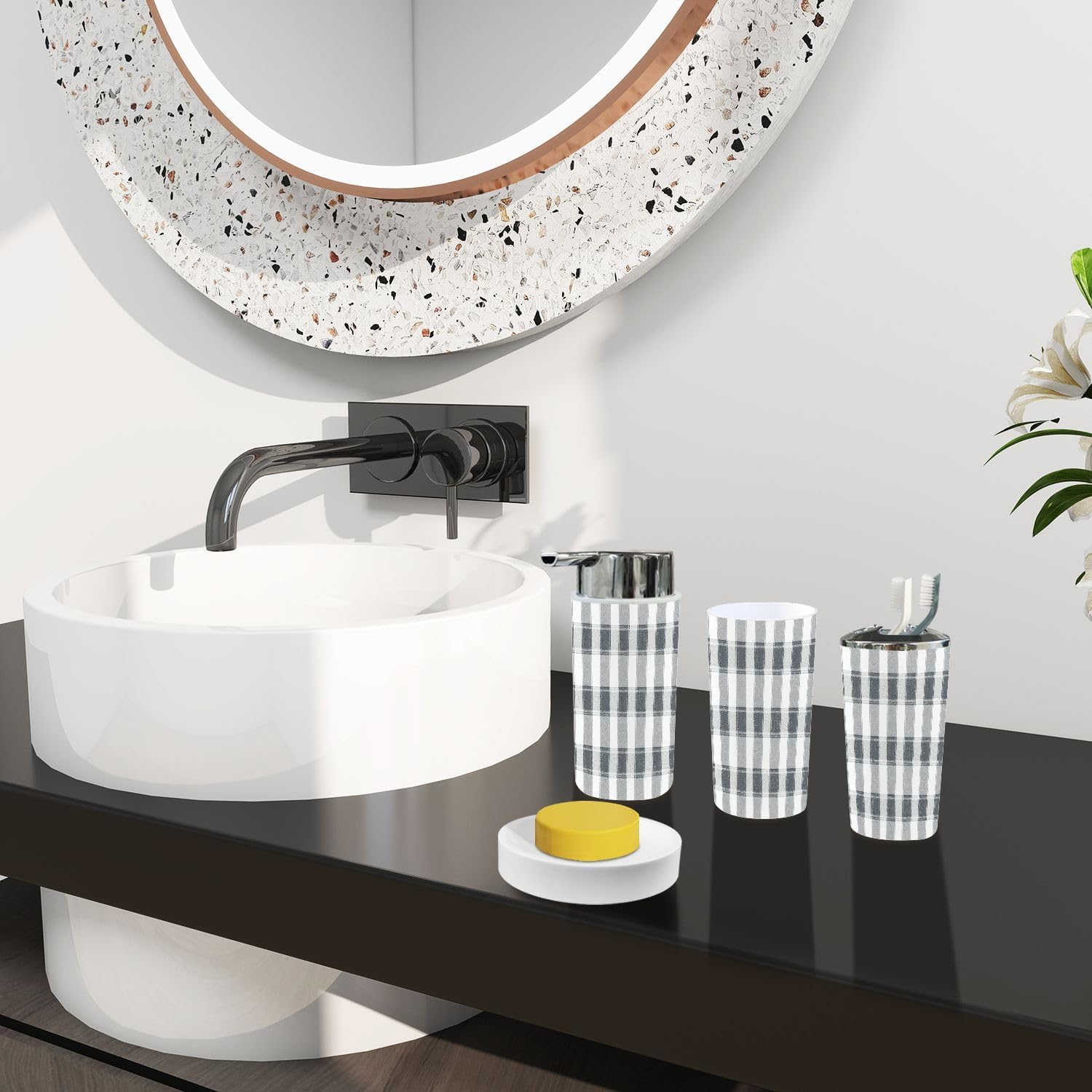 Boho Bathroom Accessory Set 6 Piece in Grey and White Plaid