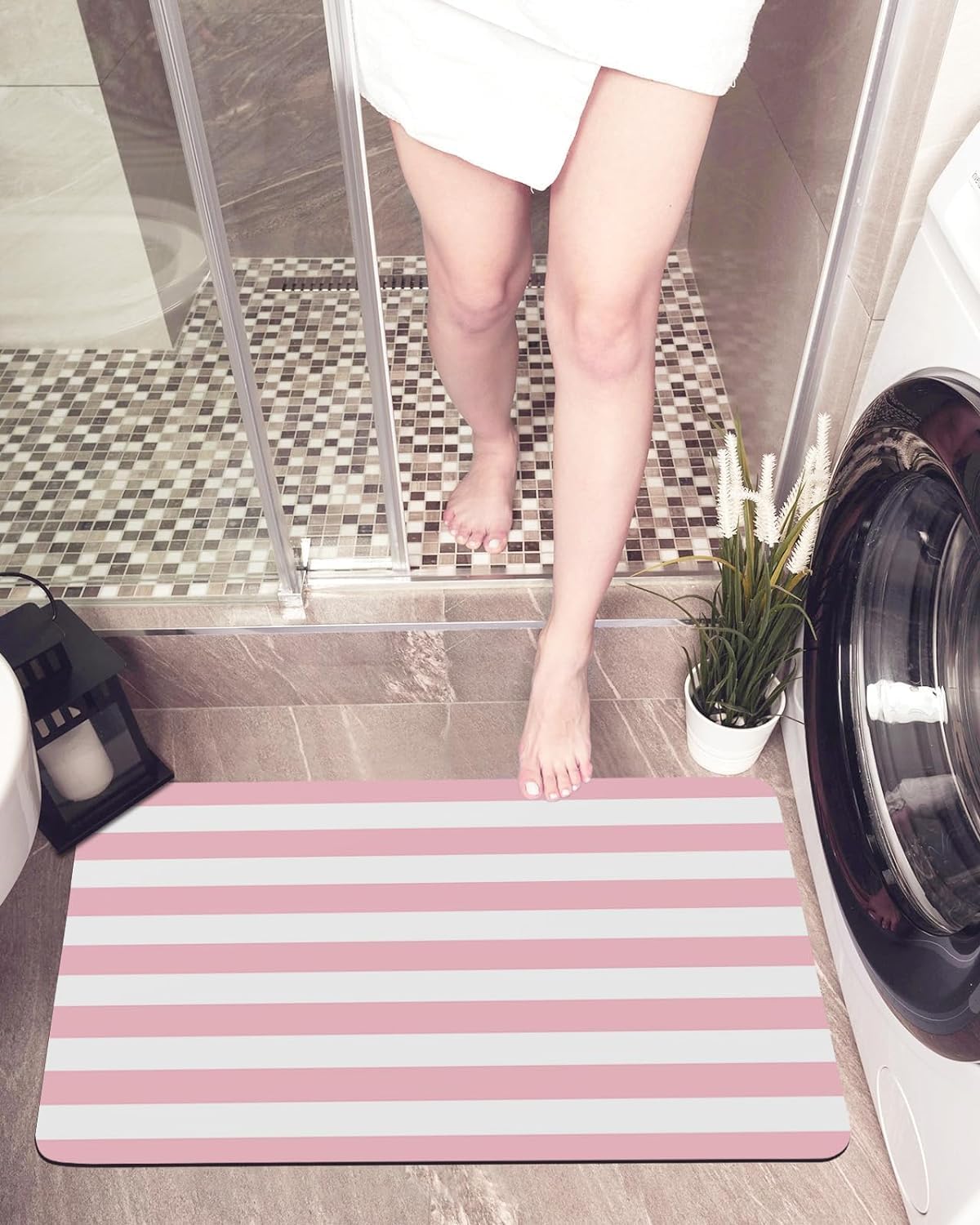 LIJUNMAIYIFU Bath Mat 16x24 Non Slip Door Mat Pink and White Stripes