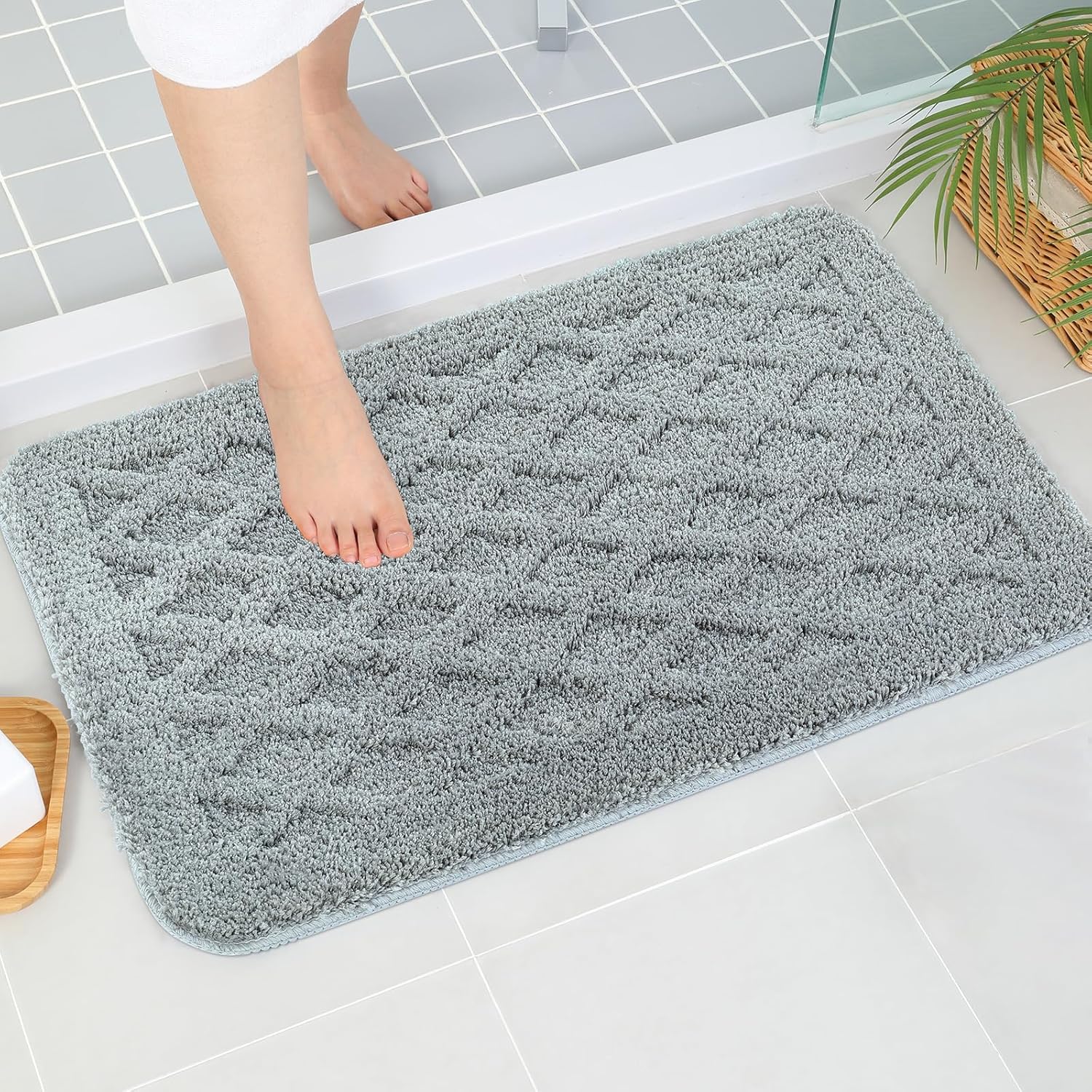 ZOESIOER Bath Rug 16x24 Light Grey