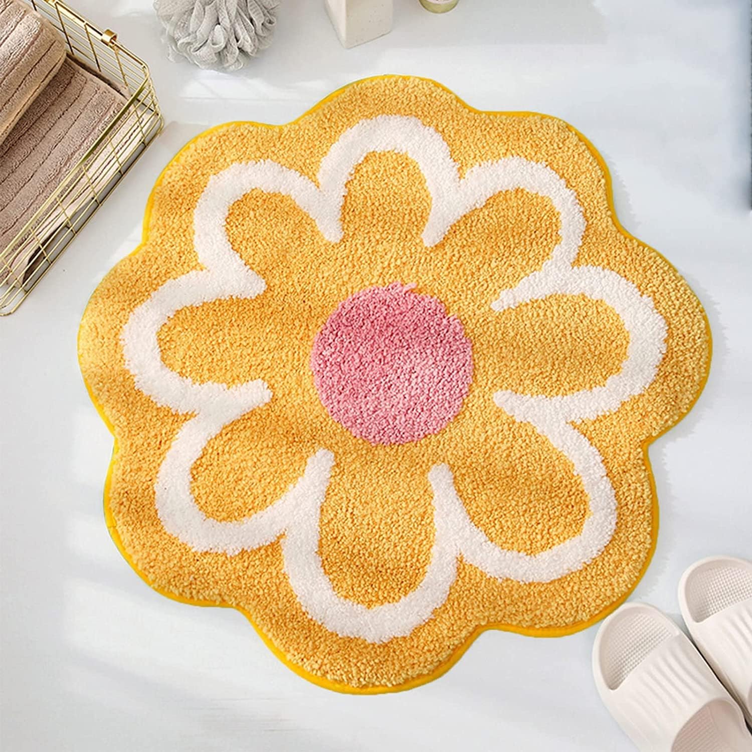 Benemall Cute Bath Flower Non-Slip Rug - Yellow Low Pile